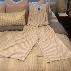 Black and white thin stripe, Calvin Klein size 14 light material